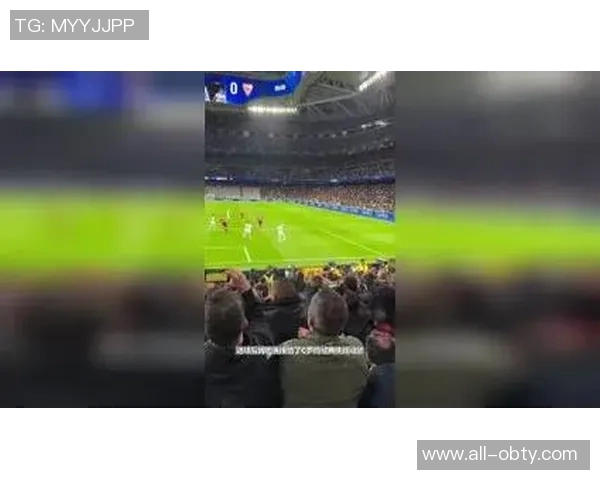 姆巴佩致敬C罗追平纪录获认可C罗亲自回复鼓励他继续努力