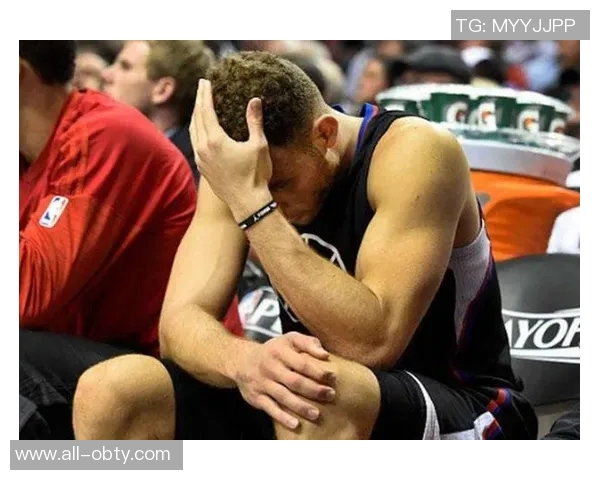 专家解读约基奇膝伤情况乐观为过度伸展或挫伤最坏可能是前交叉韧带撕裂